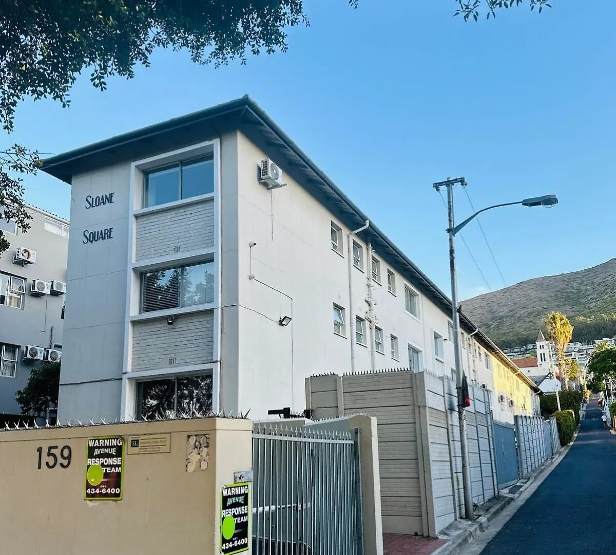 Artistic Elegance Apartment With Mountain Views Heathfield